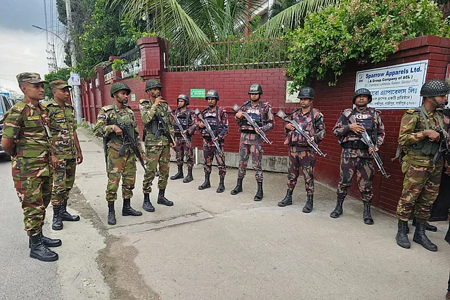 এবার ম্যাজিস্ট্রেসি ক্ষমতা পেল সেনাবাহিনী